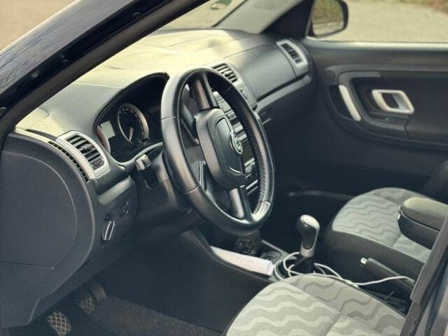 Серый Шкода Румстер, объемом двигателя 1.4 л и пробегом 228 тыс. км за 5999 $, фото 17 на Automoto.ua