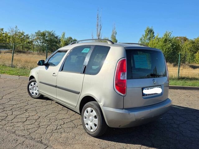 Сірий Шкода Румстер, об'ємом двигуна 1.2 л та пробігом 270 тис. км за 3700 $, фото 12 на Automoto.ua