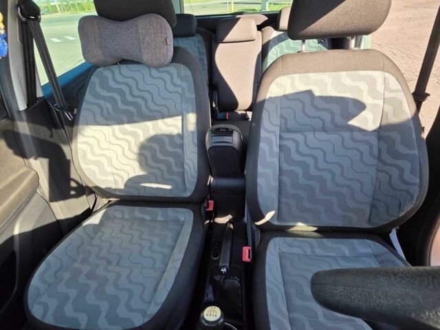 Сірий Шкода Румстер, об'ємом двигуна 1.2 л та пробігом 270 тис. км за 3700 $, фото 7 на Automoto.ua