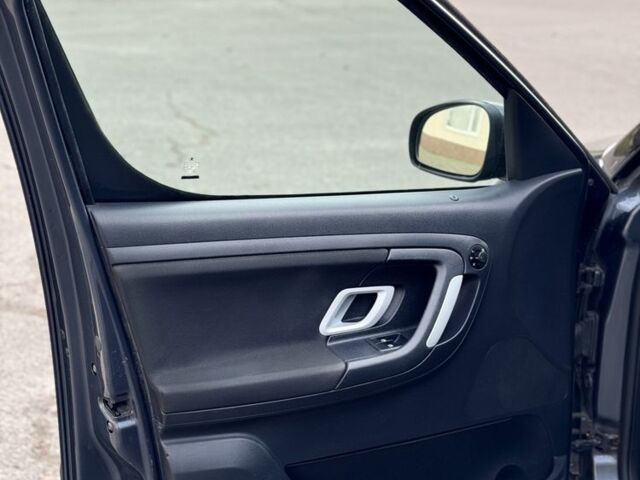 Серый Шкода Румстер, объемом двигателя 1.4 л и пробегом 228 тыс. км за 5999 $, фото 16 на Automoto.ua