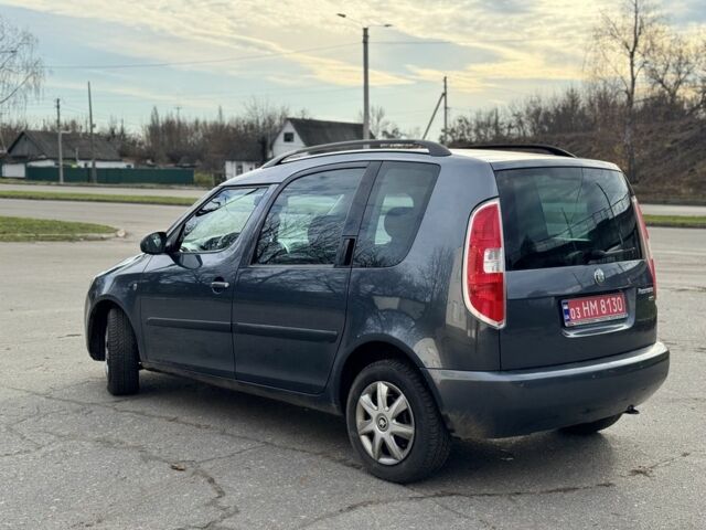 Серый Шкода Румстер, объемом двигателя 1.4 л и пробегом 228 тыс. км за 5999 $, фото 4 на Automoto.ua