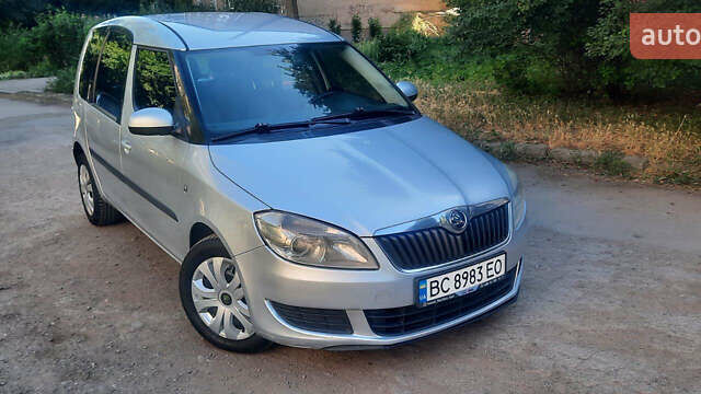 Сірий Шкода Румстер, об'ємом двигуна 1.6 л та пробігом 295 тис. км за 5400 $, фото 6 на Automoto.ua