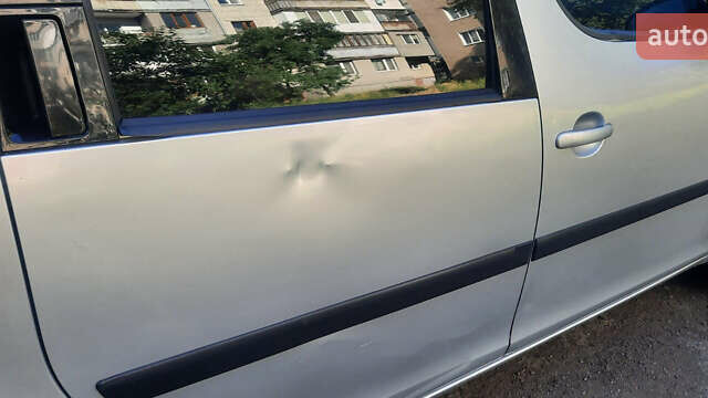 Сірий Шкода Румстер, об'ємом двигуна 1.6 л та пробігом 295 тис. км за 5400 $, фото 8 на Automoto.ua