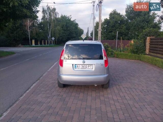 Серый Шкода Румстер, объемом двигателя 1.4 л и пробегом 275 тыс. км за 5200 $, фото 8 на Automoto.ua