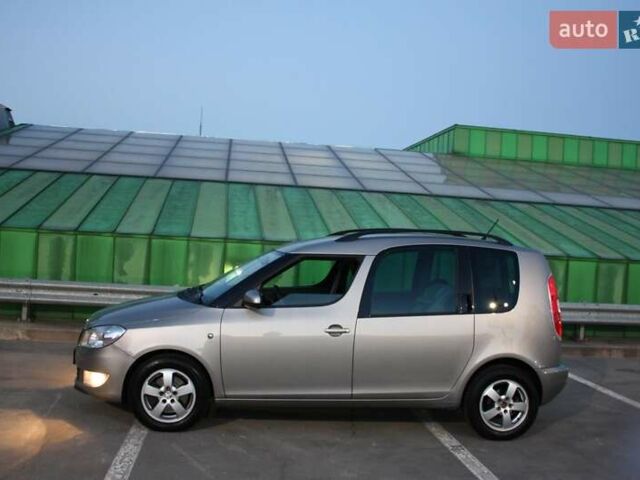 Шкода Румстер 2013 в Киеве на Automoto.ua Серый Шкода Румстер, объемом двигателя 1.2 л и пробегом 189 тыс. км за 6500 $, фото 2 на Automoto.ua