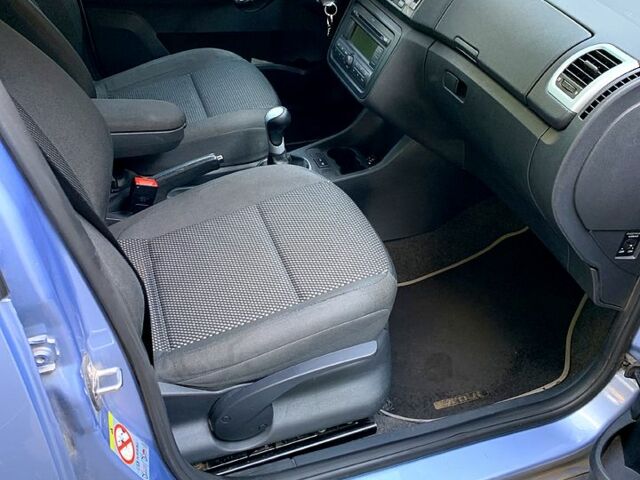 Синий Шкода Румстер, объемом двигателя 1.6 л и пробегом 172 тыс. км за 6600 $, фото 4 на Automoto.ua