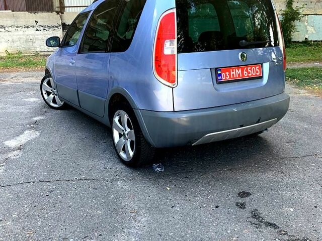 Синий Шкода Румстер, объемом двигателя 1.6 л и пробегом 172 тыс. км за 6600 $, фото 2 на Automoto.ua