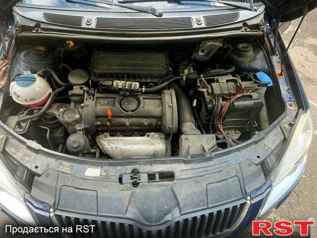 Синий Шкода Румстер, объемом двигателя 1.6 л и пробегом 212 тыс. км за 6500 $, фото 6 на Automoto.ua