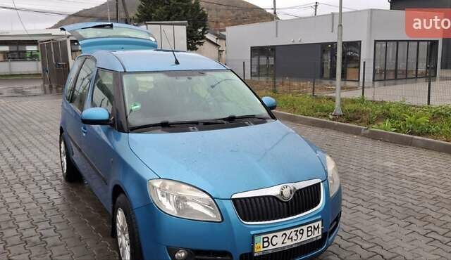 Шкода Румстер 2008 в Мукачеве на Automoto.ua Синий Шкода Румстер, объемом двигателя 1.39 л и пробегом 160 тыс. км за 4800 $, фото 4 на Automoto.ua