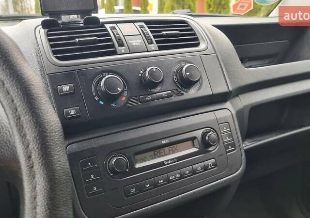 Синий Шкода Румстер, объемом двигателя 1.2 л и пробегом 243 тыс. км за 3850 $, фото 60 на Automoto.ua