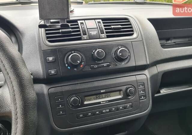 Синий Шкода Румстер, объемом двигателя 1.2 л и пробегом 243 тыс. км за 3850 $, фото 39 на Automoto.ua