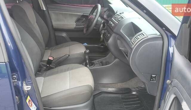 Синій Шкода Румстер, об'ємом двигуна 1.2 л та пробігом 195 тис. км за 4950 $, фото 14 на Automoto.ua