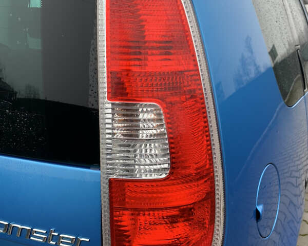 Синий Шкода Румстер, объемом двигателя 1.6 л и пробегом 185 тыс. км за 5800 $, фото 39 на Automoto.ua