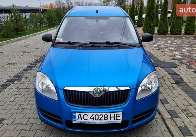 Синий Шкода Румстер, объемом двигателя 1.2 л и пробегом 243 тыс. км за 3850 $, фото 1 на Automoto.ua
