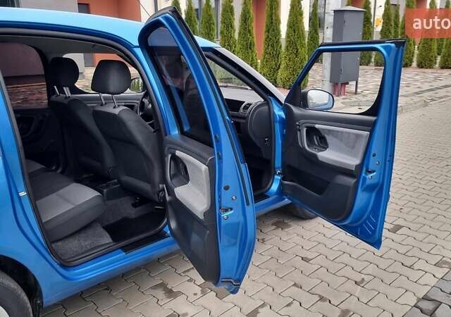 Синий Шкода Румстер, объемом двигателя 1.2 л и пробегом 243 тыс. км за 3850 $, фото 21 на Automoto.ua