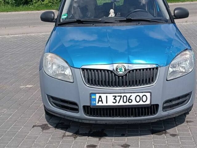 Синий Шкода Румстер, объемом двигателя 1.4 л и пробегом 220 тыс. км за 4500 $, фото 4 на Automoto.ua