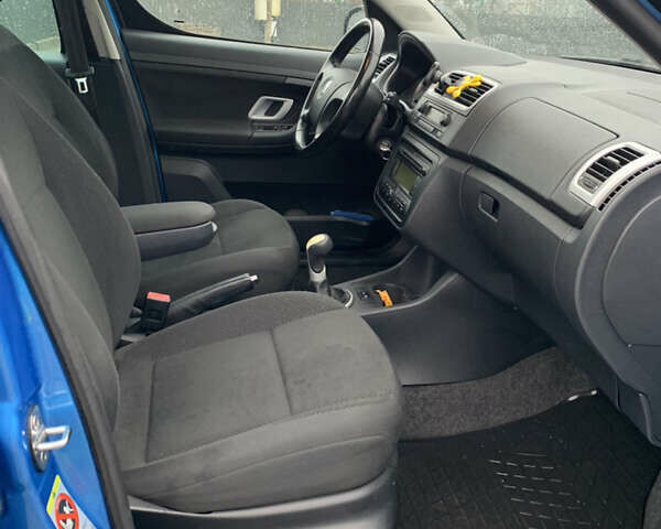 Синий Шкода Румстер, объемом двигателя 1.6 л и пробегом 185 тыс. км за 5800 $, фото 23 на Automoto.ua