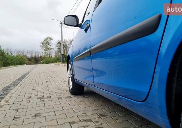 Синий Шкода Румстер, объемом двигателя 1.2 л и пробегом 243 тыс. км за 3850 $, фото 59 на Automoto.ua