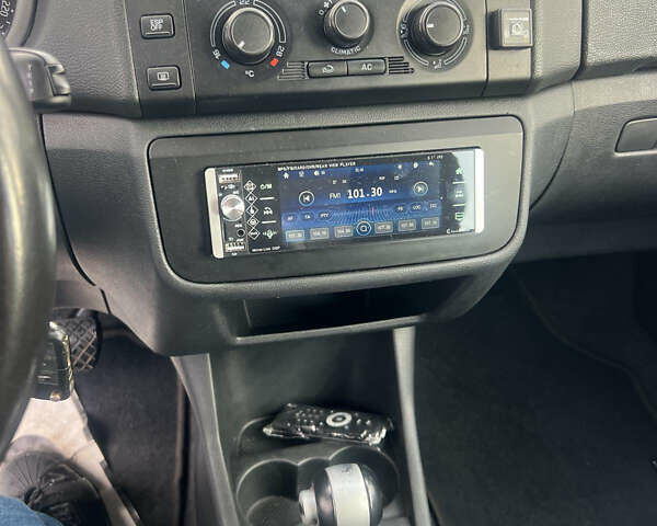 Синий Шкода Румстер, объемом двигателя 1.6 л и пробегом 210 тыс. км за 8950 $, фото 13 на Automoto.ua