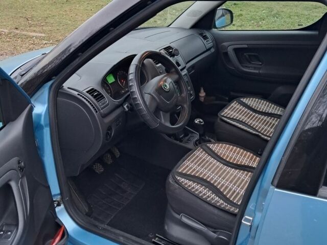 Синий Шкода Румстер, объемом двигателя 1.2 л и пробегом 160 тыс. км за 5500 $, фото 8 на Automoto.ua