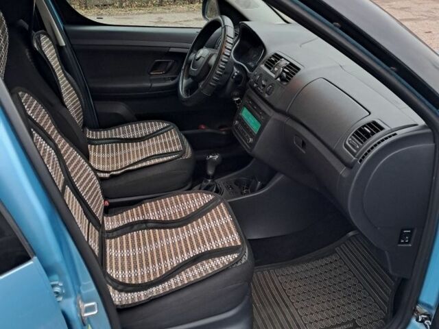 Синий Шкода Румстер, объемом двигателя 1.2 л и пробегом 160 тыс. км за 5500 $, фото 7 на Automoto.ua