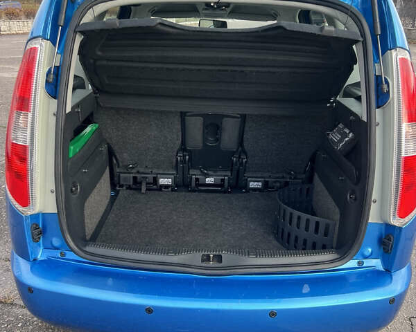 Синий Шкода Румстер, объемом двигателя 1.6 л и пробегом 210 тыс. км за 8950 $, фото 5 на Automoto.ua