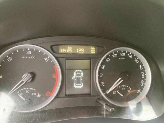 Синий Шкода Румстер, объемом двигателя 1.4 л и пробегом 334 тыс. км за 2800 $, фото 7 на Automoto.ua