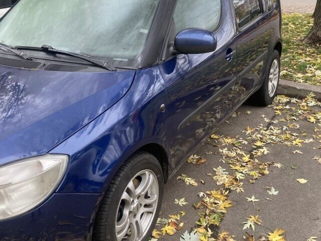 Синий Шкода Румстер, объемом двигателя 1.4 л и пробегом 334 тыс. км за 2800 $, фото 3 на Automoto.ua