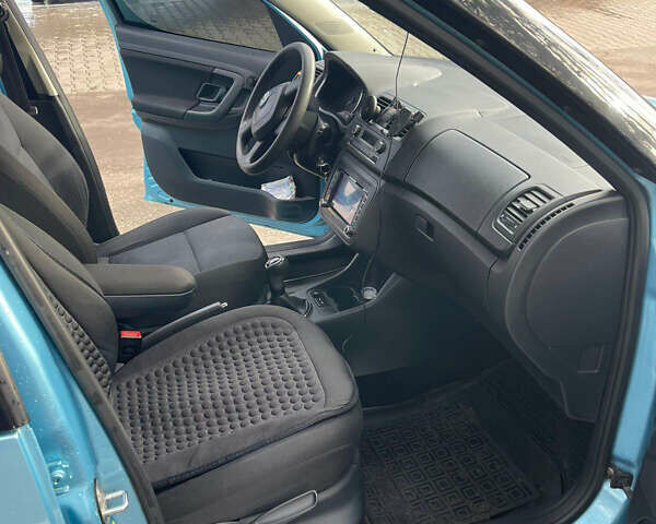 Синий Шкода Румстер, объемом двигателя 1.39 л и пробегом 114 тыс. км за 6500 $, фото 11 на Automoto.ua