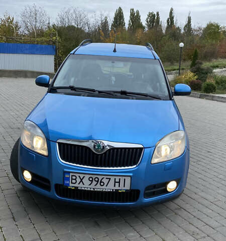 Синій Шкода Румстер, об'ємом двигуна 1.4 л та пробігом 335 тис. км за 4600 $, фото 1 на Automoto.ua