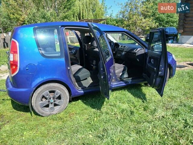Синій Шкода Румстер, об'ємом двигуна 1.4 л та пробігом 230 тис. км за 5100 $, фото 1 на Automoto.ua