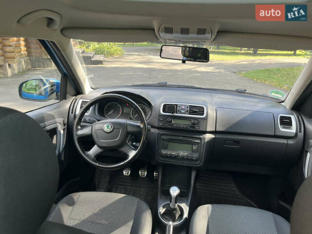 Синій Шкода Румстер, об'ємом двигуна 1.6 л та пробігом 220 тис. км за 5500 $, фото 8 на Automoto.ua