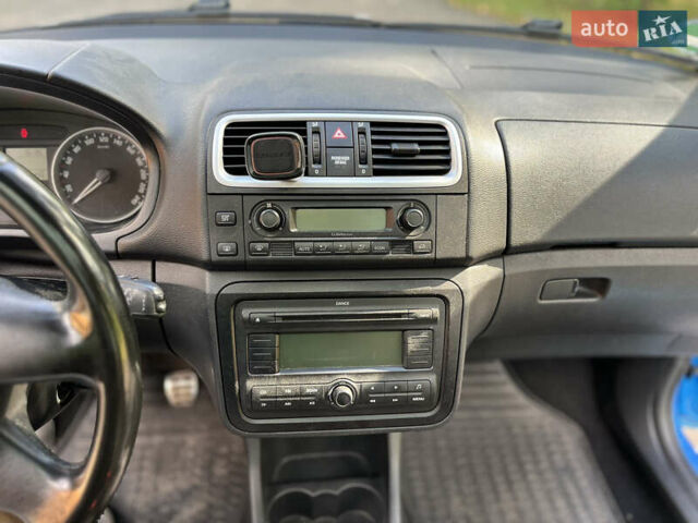 Синій Шкода Румстер, об'ємом двигуна 1.6 л та пробігом 220 тис. км за 5500 $, фото 9 на Automoto.ua