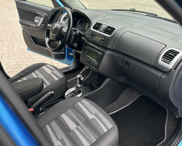 Синій Шкода Румстер, об'ємом двигуна 1.6 л та пробігом 203 тис. км за 6500 $, фото 12 на Automoto.ua