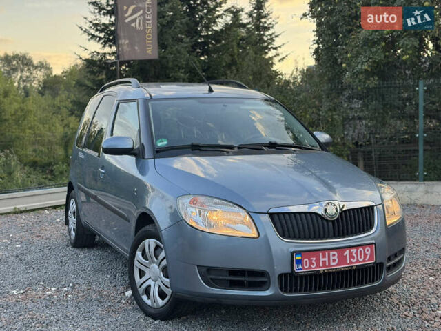 Синий Шкода Румстер, объемом двигателя 1.6 л и пробегом 200 тыс. км за 6499 $, фото 6 на Automoto.ua
