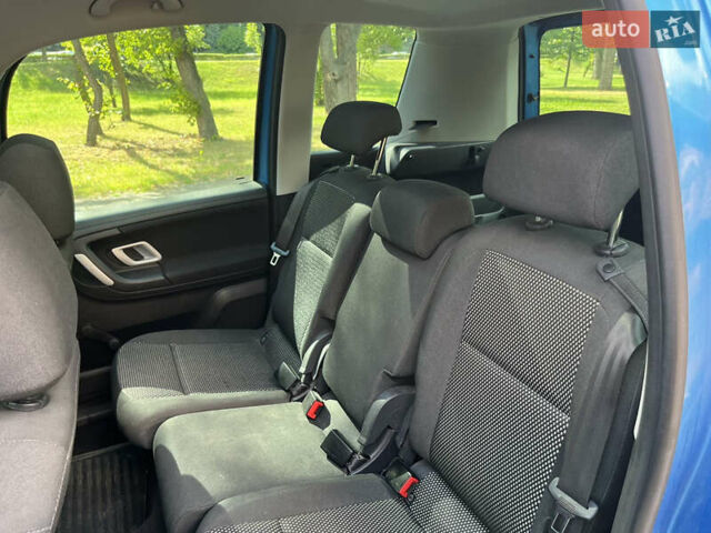 Синій Шкода Румстер, об'ємом двигуна 1.6 л та пробігом 220 тис. км за 5500 $, фото 10 на Automoto.ua