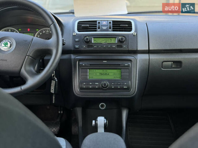 Синий Шкода Румстер, объемом двигателя 1.6 л и пробегом 200 тыс. км за 6499 $, фото 32 на Automoto.ua