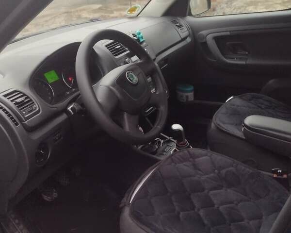 Синій Шкода Румстер, об'ємом двигуна 1.6 л та пробігом 390 тис. км за 5999 $, фото 11 на Automoto.ua