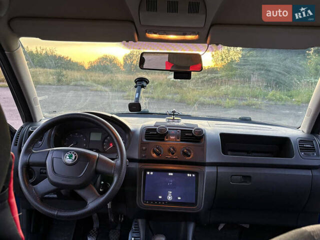 Синій Шкода Румстер, об'ємом двигуна 1.2 л та пробігом 273 тис. км за 4500 $, фото 14 на Automoto.ua