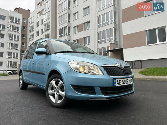 Синий Шкода Румстер, объемом двигателя 1.2 л и пробегом 180 тыс. км за 7199 $, фото 3 на Automoto.ua