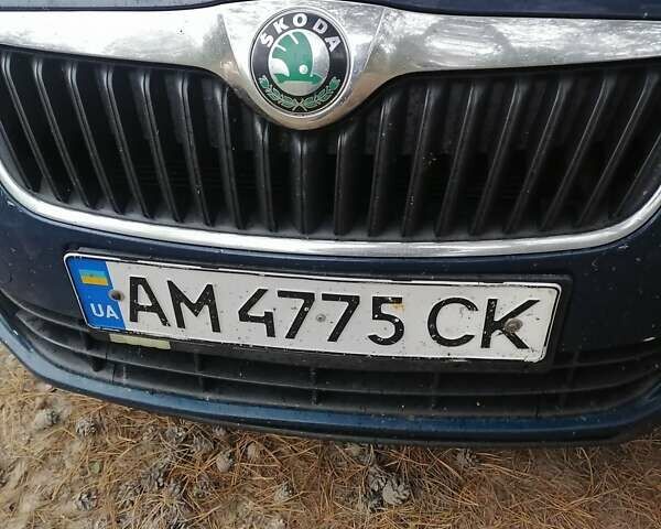 Синий Шкода Румстер, объемом двигателя 1.2 л и пробегом 260 тыс. км за 4200 $, фото 2 на Automoto.ua
