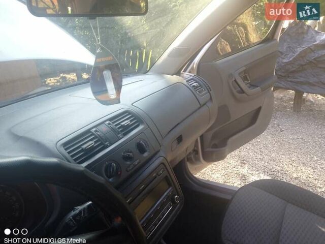 Шкода Румстер 2012 в Борщеве на Automoto.ua Синий Шкода Румстер, объемом двигателя 1.6 л и пробегом 245 тыс. км за 6100 $, фото 27 на Automoto.ua