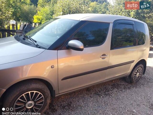 Шкода Румстер 2012 в Борщеве на Automoto.ua Синий Шкода Румстер, объемом двигателя 1.6 л и пробегом 245 тыс. км за 6100 $, фото 4 на Automoto.ua