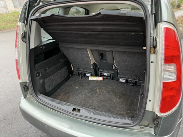 Зеленый Шкода Румстер, объемом двигателя 1.9 л и пробегом 300 тыс. км за 2850 $, фото 22 на Automoto.ua