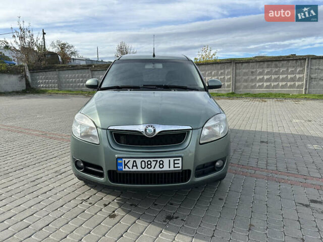 Шкода Румстер 2007 в Первомайск на Automoto.ua Зеленый Шкода Румстер, объемом двигателя 1.6 л и пробегом 287 тыс. км за 4800 $, фото 5 на Automoto.ua