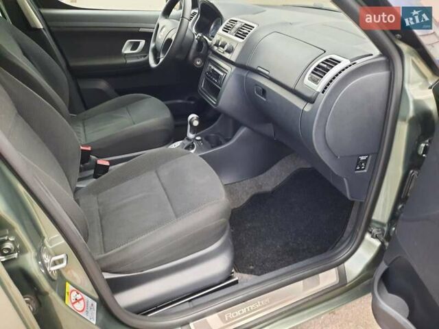 Зелений Шкода Румстер, об'ємом двигуна 1.6 л та пробігом 177 тис. км за 7100 $, фото 68 на Automoto.ua
