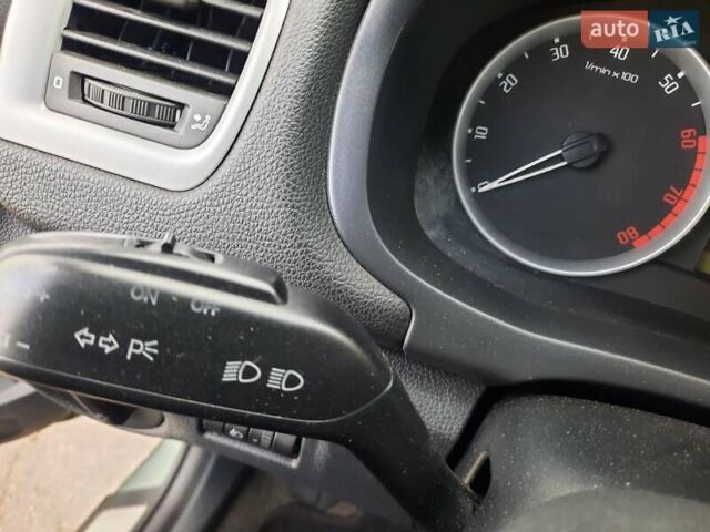 Зелений Шкода Румстер, об'ємом двигуна 1.6 л та пробігом 177 тис. км за 7100 $, фото 30 на Automoto.ua