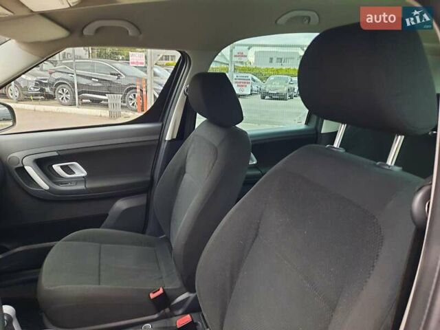 Зелений Шкода Румстер, об'ємом двигуна 1.6 л та пробігом 177 тис. км за 7100 $, фото 42 на Automoto.ua