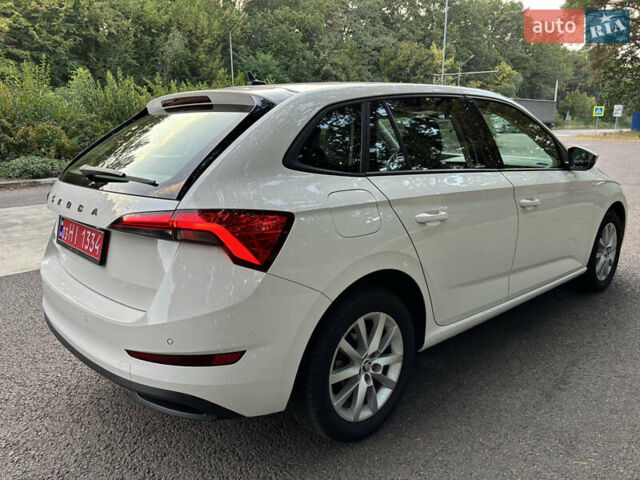 Білий Шкода Scala, об'ємом двигуна 1.6 л та пробігом 290 тис. км за 12700 $, фото 4 на Automoto.ua