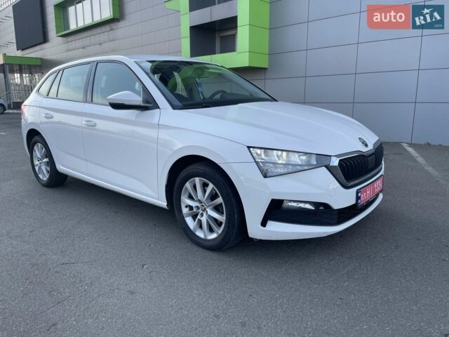 Білий Шкода Scala, об'ємом двигуна 1.6 л та пробігом 300 тис. км за 11150 $, фото 38 на Automoto.ua
